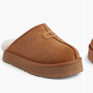 Discoquette Genuine Shearling Slide Slipper Size 7 Chesnut Color